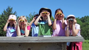 Group-of-Kids-with-Binoculars